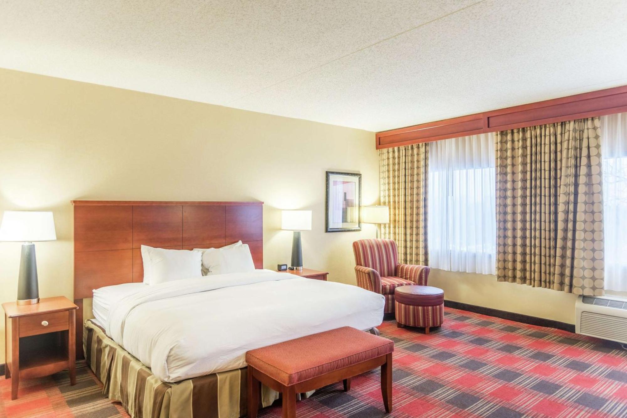 Doubletree By Hilton Holland