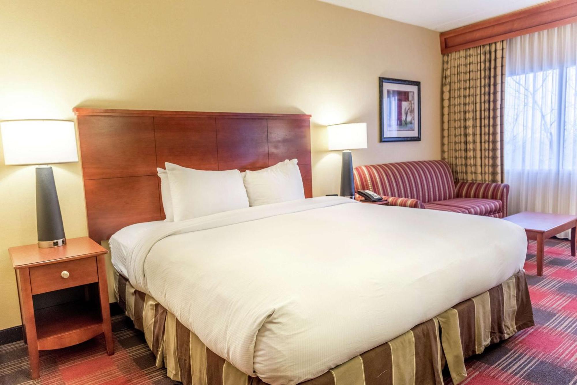 Doubletree By Hilton Hotel Holland